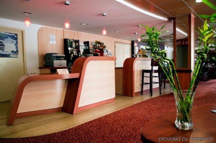 Brit Hotel Agen - L'Aquitaine Le Passage  Esterno foto
