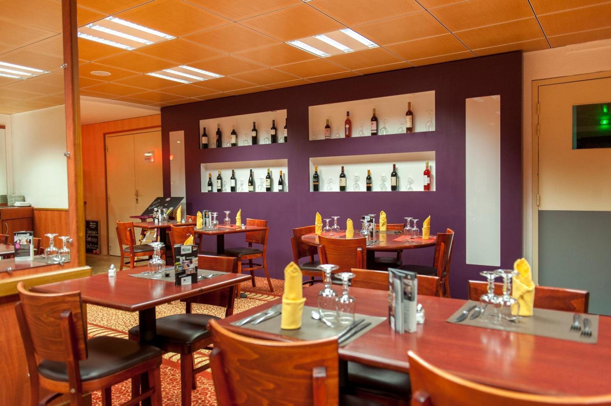 Brit Hotel Agen - L'Aquitaine Le Passage  Esterno foto