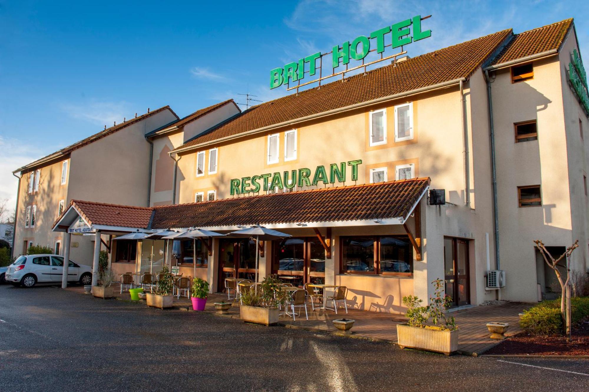 Brit Hotel Agen - L'Aquitaine Le Passage  Esterno foto